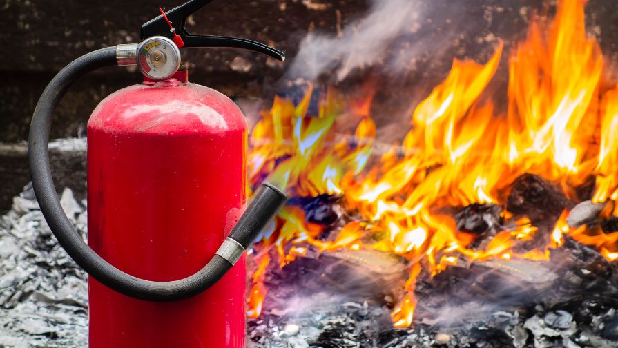 equipamentos de proteção contra fogo