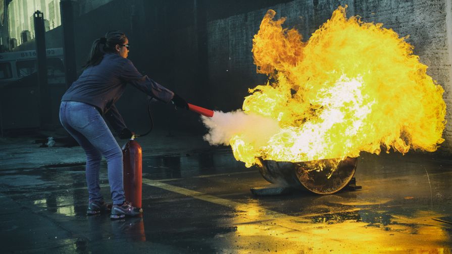 equipamentos de proteção contra fogo